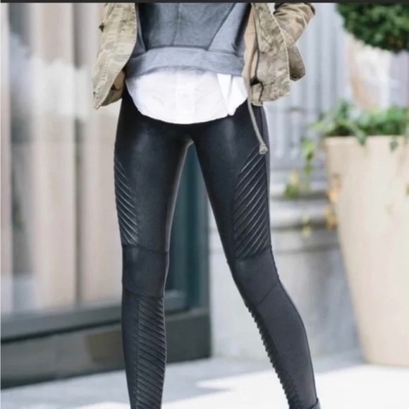 SPANX Faux Leather Moto Leggings Size medium - Picture 1 of 6
